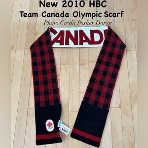 New 2010 Team Canada Red & Black Plaid Olympic Scarf